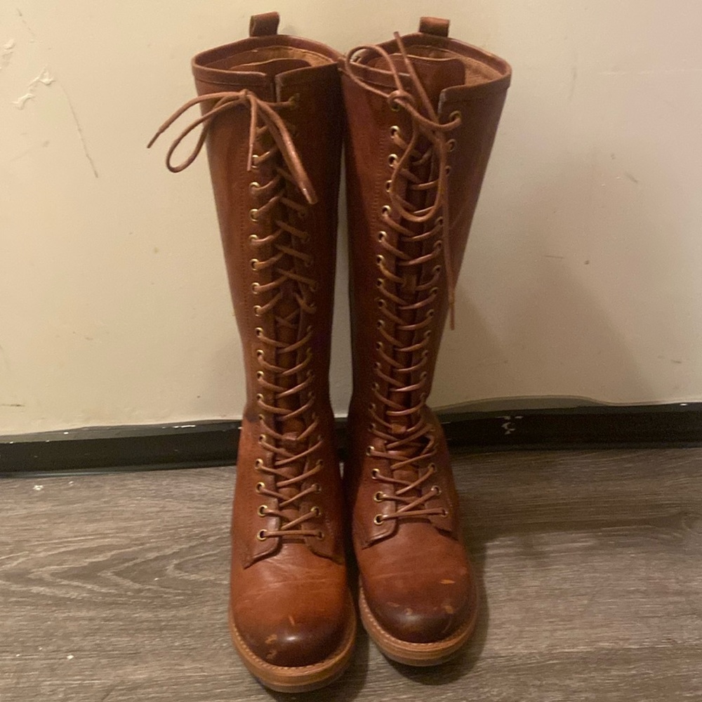 NWOB Frye Veronica Tall Brown Leather Combat Lace-Up Boots 6